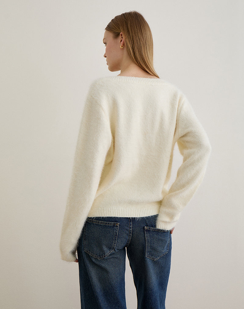 Dikara Jumper with Scarf in Knit Off White - Image 5